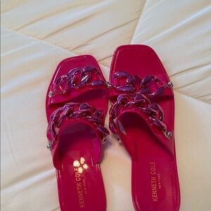 Kenneth Cole Fuchsia Chain Slide Sandals